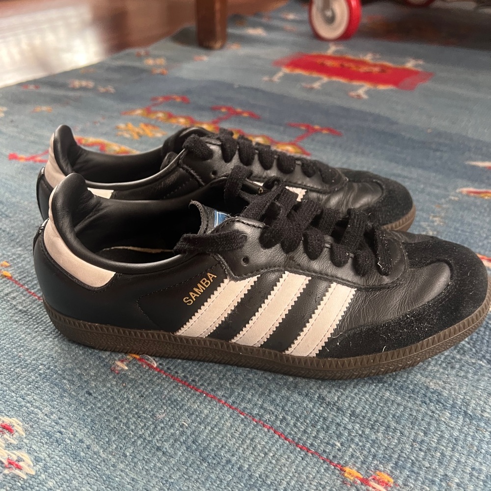Adidas Youth Sambas Black/White Size 4.5